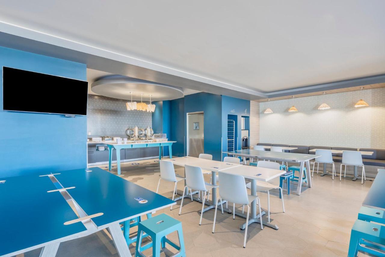 One Angelopolis Periferico Hotel 3*