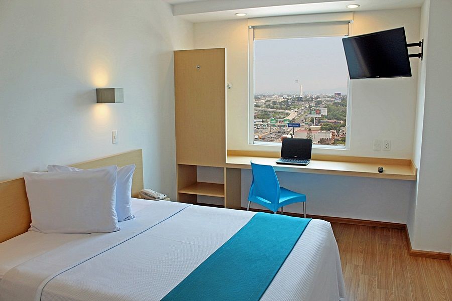 One Angelopolis Periferico 3* Puebla